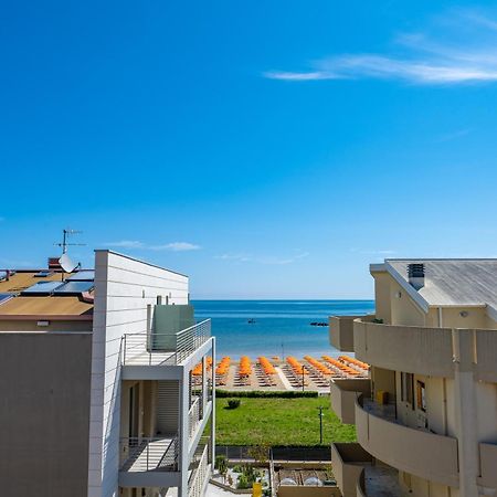 רוזטו דליי אברוצי Di Matteo Hotel מראה חיצוני תמונה